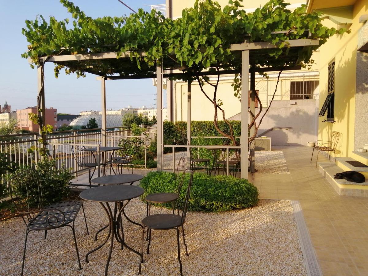 ألبينغا Umema B&B المظهر الخارجي الصورة
